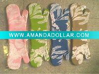 oven mitt