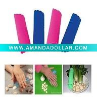 Wholesale Latest silicone garlic peeler presses