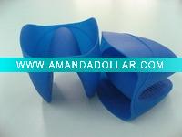 Silicone gloves