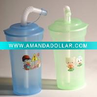 Wholesale Plastic Drinking Cup With Straw