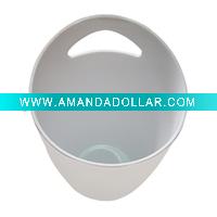 Plastic ice bucket