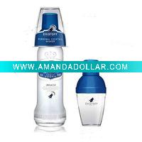 plastic shaker
