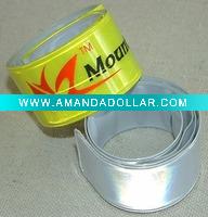 Wholesale <OEM> Reflective PVC Snap Wristband (J122)