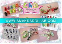 Wholesale mini shoes keychain