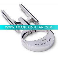 Wholesale zinc alloy bottle opener keychain