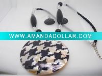 Wholesale shell necklace