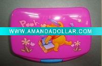 plastic lunch boxes