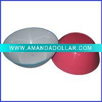 Plastic salad bowl