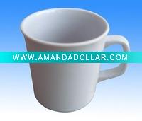 plastic coffee mug with handle