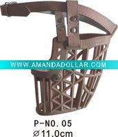 beige plastic basket muzzle