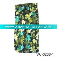 Leaf scarf