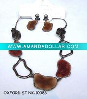 fashion necklace