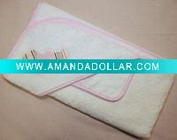 Wholesale 100% cotton terry towel fabric baby bathcape hooded towel with aplique embroidery