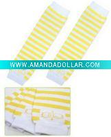 kneecap socks