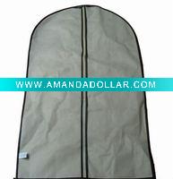 Non-woven garment bag