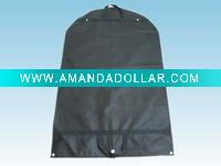 garment bag with pockets