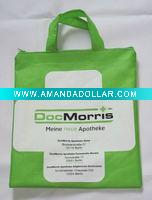 Wholesale non-woven zipper promotional shopping bag