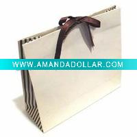 Wholesale fashion paper bag