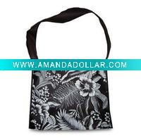 Customized shoulder bag