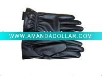 Leather gloves