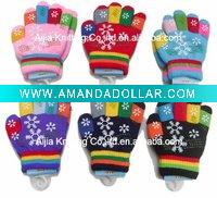 Knitted magic gloves