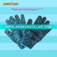Wholesale 2010 lastest fashional knitted gloves