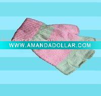 knitted hand glove