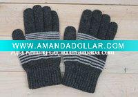 Wool knit gloves