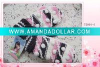 knit glove