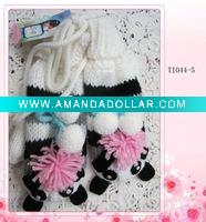 knit glove
