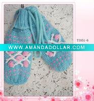 knit glove