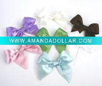 polyester bow