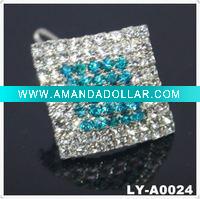 Wholesale 2011 Trendy rhinestone hair clip