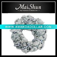 Wholesale Hot sell pearl decorated flower scrunchy