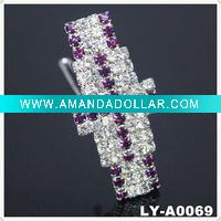 Wholesale 2011 Trendy rhinestone hair clip