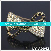 Wholesale 2011 Trendy rhinestone hair clip