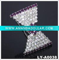 Wholesale 2011 Trendy rhinestone hair clip