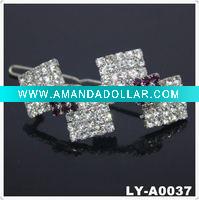 Wholesale 2011 Trendy rhinestone hair clip