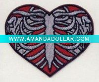 Wholesale embroidery broken heart patch for unique garment accessories
