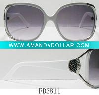 Wholesale newest fashion plastic sunglasses