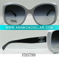Wholesale newest fashion plastic sunglasses