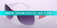 Wholesale 2011 most popular ,hot selling,plastic /nylon sunglasses