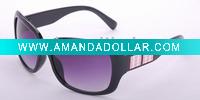 Wholesale 2011 most popular ,hot selling,plastic /nylon sunglasses