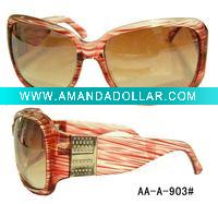 Wholesale fashion plastic frame sunglasses