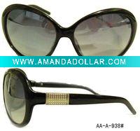 Wholesale fashion plastic frame sunglasses