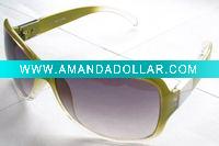 Wholesale fashion plastic sunglases