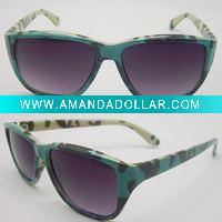 Wholesale 2011 newest fashion women sunglasses-FDA certified D12111051