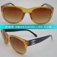 Wholesale 2011 fashion plastic sunglass,designer sunglass,promotion sun glasses D12111061