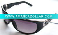 Wholesale fashion plastic sunglases