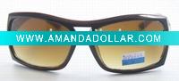 Popular fashion sunglasses collection display